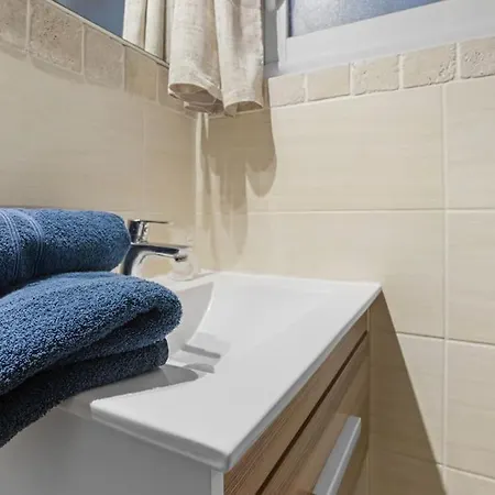 Apartament A 200 M De La Mer Fréjus